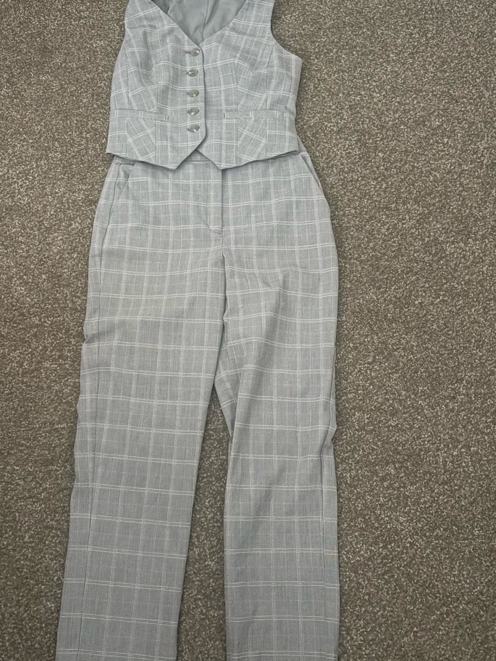 Express vest and pants set - Picture 1 of 2